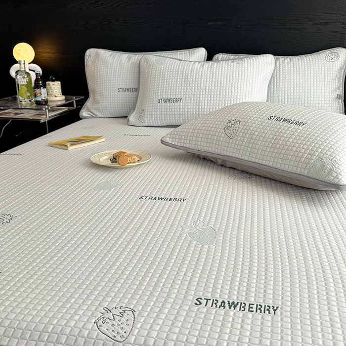 91家纺网 家纺一手货源 找家纺 2024 新款A类立体提花冰豆豆凉感抗菌凉席床笠款 小草莓绿