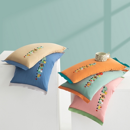 91家纺网 家纺一手货源 找家纺 （总）仁宇枕业 2024年新款枕芯 60支长绒棉儿童荞麦枕小火车系列