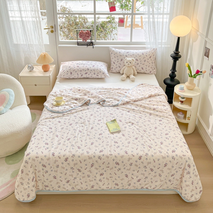 91家纺网 家纺一手货源 找家纺 葡萄家 2024新款A类母婴级大豆纤维牛奶丝针织棉夏凉被 紫色花甜