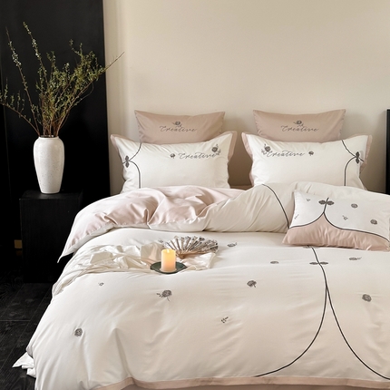 91家纺网 家纺一手货源 找家纺 （总）FORTWO2024新款50S新中式长绒棉四件套-场景一