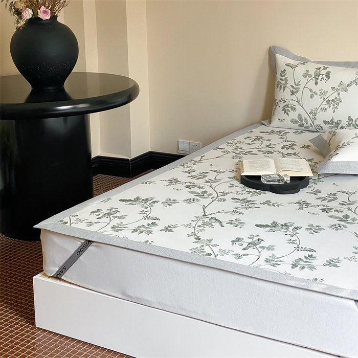 91家纺网 家纺一手货源 找家纺 三味舒屋 2026新款凉感抗菌防螨印花冰丝养生席手绘系列【花卉】床席款 枝晓绿