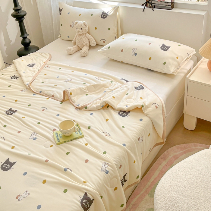 91家纺网 家纺一手货源 找家纺 葡萄家 2024新款A类母婴级大豆纤维牛奶丝针织棉夏凉被 波点猫