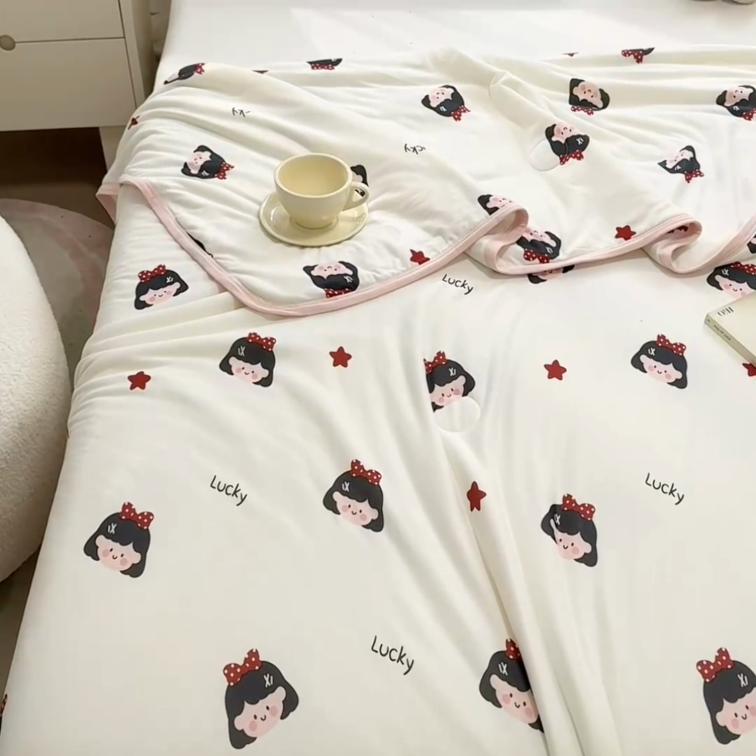 91家纺网 家纺一手货源 找家纺 葡萄家 2024新款A类母婴级大豆纤维牛奶丝针织棉夏凉被 可爱丸子