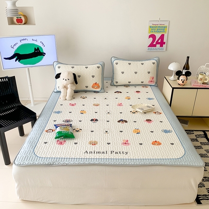 91家纺网 家纺一手货源 找家纺 （总）顾里家纺 顾里家纺 2024新款凉感丝数码印花INS风大版凉席三件套