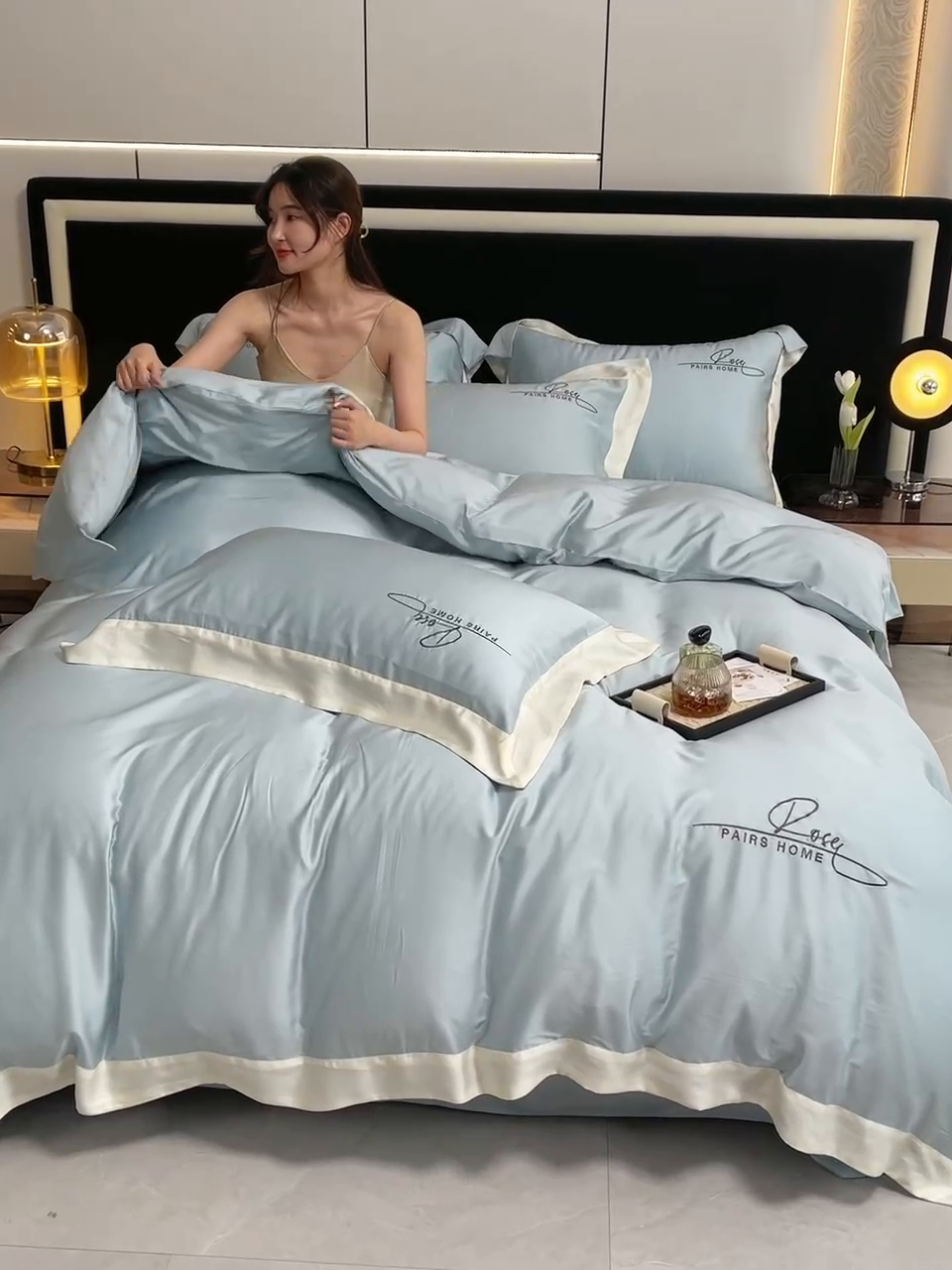 91家纺网 家纺一手货源 找家纺 瑞驰家纺 2024新款60兰精天丝四件套-罗莎琳 天水蓝