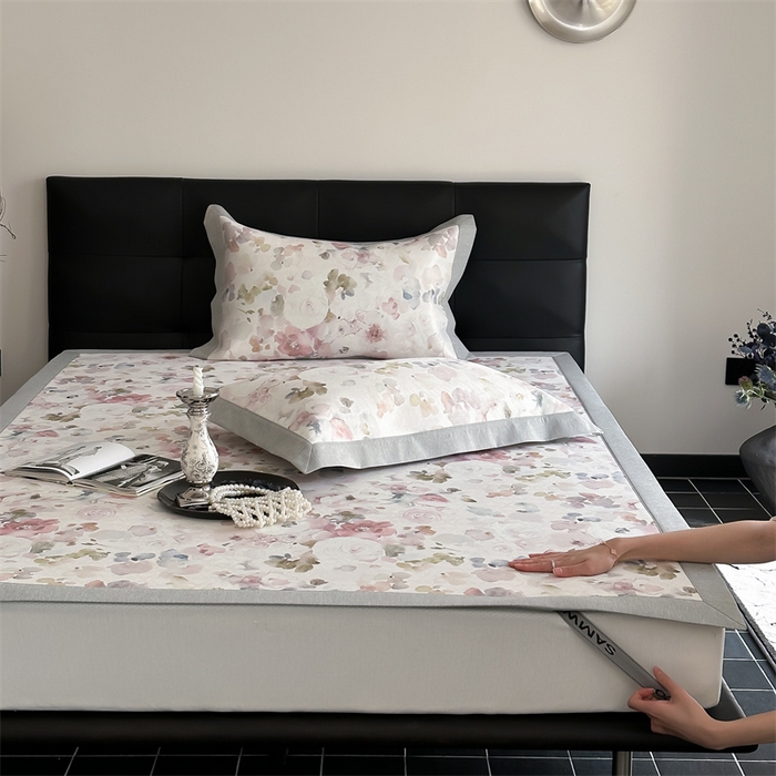 91家纺网 家纺一手货源 找家纺 三味舒屋 2026新款凉感抗菌防螨印花冰丝养生席手绘系列【花卉】床席款 云裳