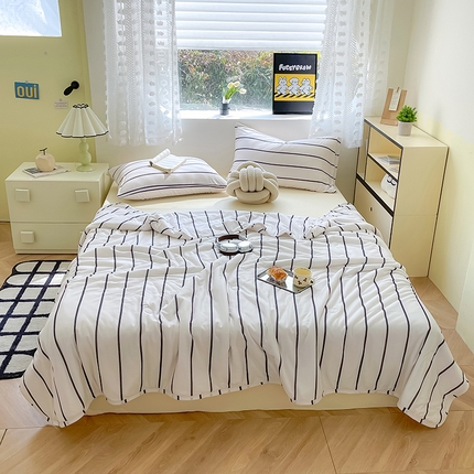 Mr.pig猪先生水洗棉 2024新款5A抗菌针织棉印花夏被 复古黑条