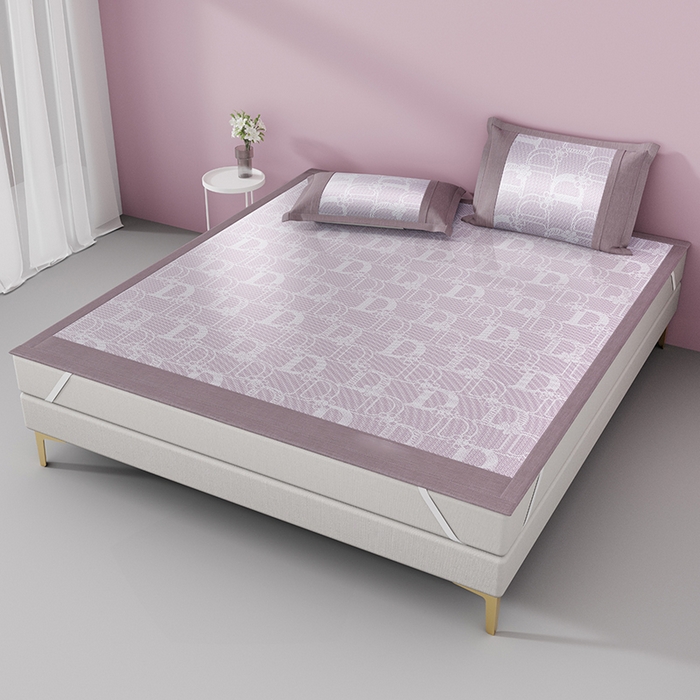 91家纺网 家纺一手货源 找家纺 伊被源 2024新款抗菌水洗绣花冰丝席--迪斯尼 迪斯尼-冰清紫