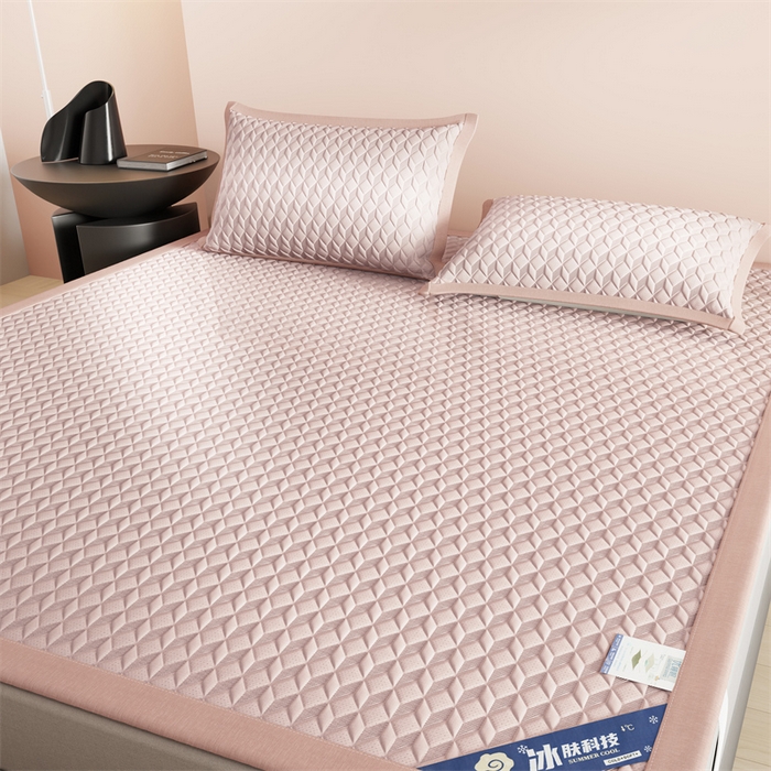 91家纺网 家纺一手货源 找家纺 （总）伊被源 2024新款冰豆豆凉感PE软凉席--映象