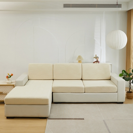 91家纺网 家纺一手货源 找家纺 飞翔家纺 2024新款提花叶草沙发笠 米黄色