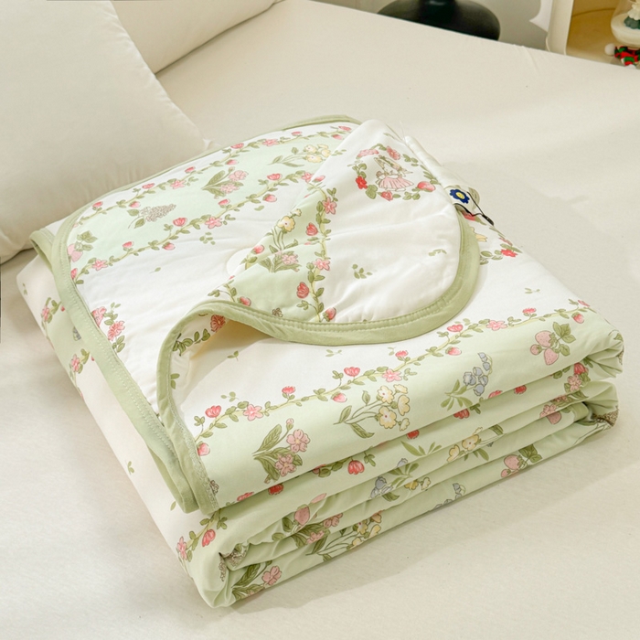 91家纺网 家纺一手货源 找家纺 葡萄家 2024新款A类母婴级大豆纤维牛奶丝针织棉夏凉被 绿野仙踪