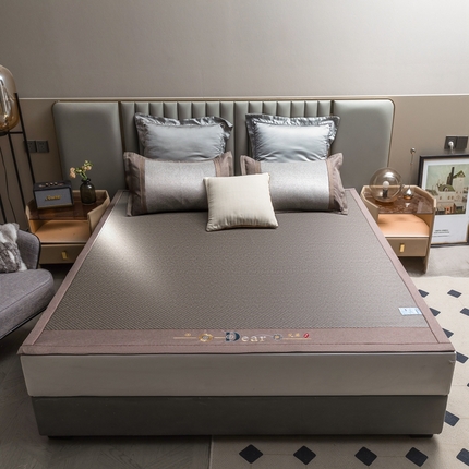 91家纺网 家纺一手货源 找家纺 （总）苏迪 凉席 -雪藤席 2025新款高端PE藤席冰丝三明治凉席霸王藤席