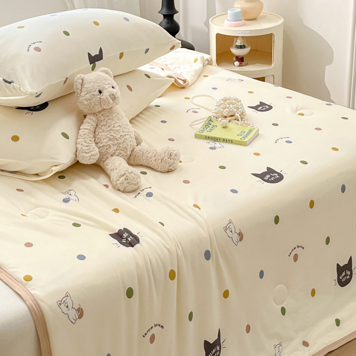 91家纺网 家纺一手货源 找家纺 葡萄家 2024新款A类母婴级大豆纤维牛奶丝针织棉夏凉被 波点猫