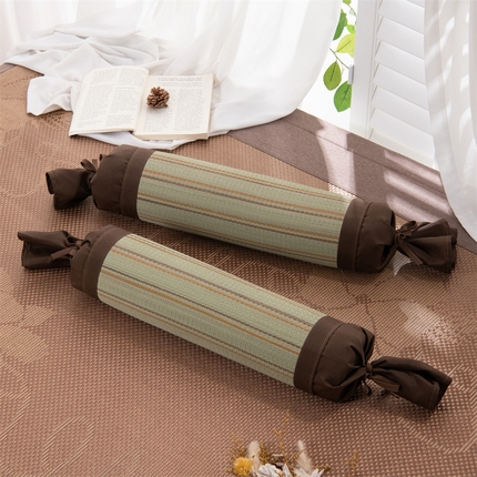 91家纺网 家纺一手货源 找家纺 （总）仁宇枕业 2024年新款枕芯 天然蔺草凉席糖果枕头护颈椎圆形枕芯