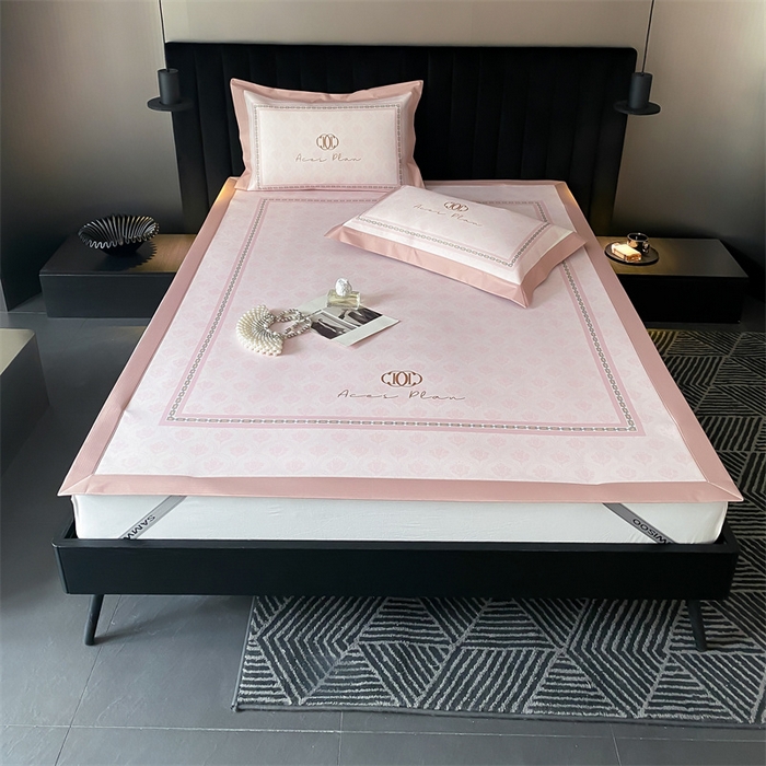 91家纺网 家纺一手货源 找家纺 三味舒屋 2025新款凉感抗菌防螨印花冰丝养生席手绘系列床席款【简欧】  安娜粉