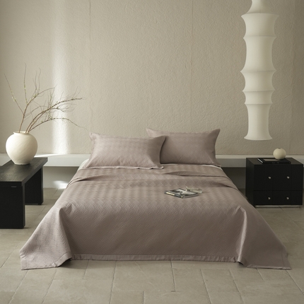 91家纺网 家纺一手货源 找家纺 （总）薏思家纺 2025新款60兰精天丝夹棉床盖三件套系列（外贸原单）