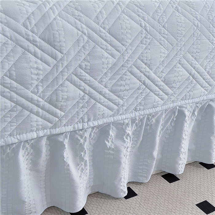 91家纺网 家纺一手货源 找家纺 十个点 2024新款软糯舒适水洗泡泡棉夹棉床盖款单品及套件 天蓝