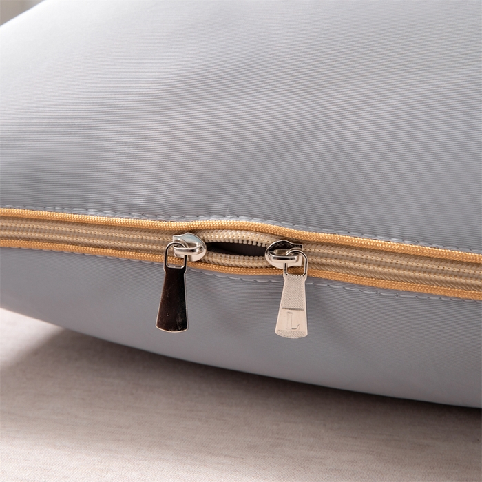 91家纺网 家纺一手货源 找家纺 （总）照世 2024新款凉感丝轻奢抱枕被