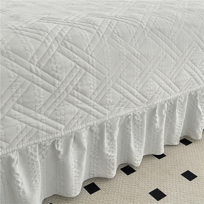 91家纺网 家纺一手货源 找家纺 十个点 2024新款软糯舒适水洗泡泡棉夹棉床盖款单品及套件 银灰