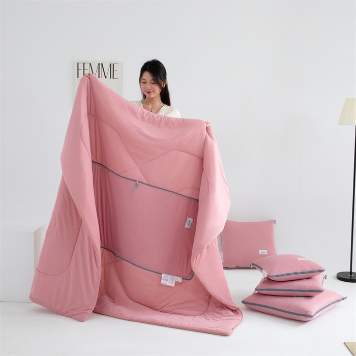 91家纺网 家纺一手货源 找家纺 （总）照世 2024新款凉感丝贴布绣抱枕被