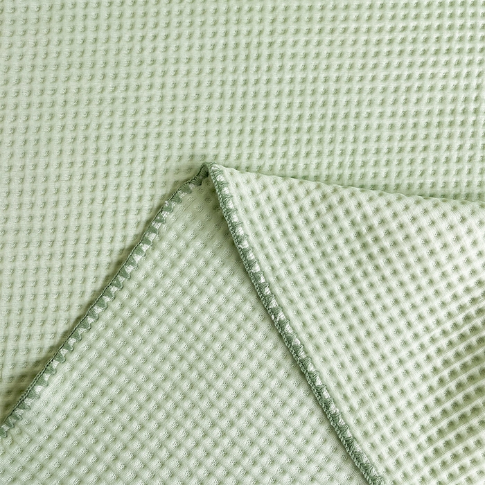 91家纺网 家纺一手货源 找家纺 伊被源 2024新款A类华夫格凉感丝盖毯点点夏被 云川绿