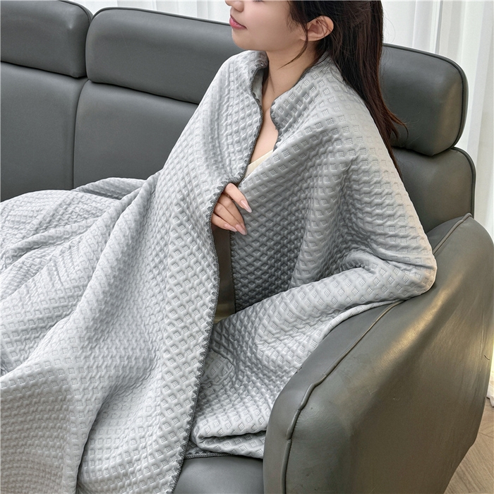 91家纺网 家纺一手货源 找家纺 伊被源 2024新款A类多功能抗菌夏凉被 冰清灰