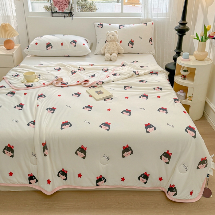 91家纺网 家纺一手货源 找家纺 葡萄家 2024新款A类母婴级大豆纤维牛奶丝针织棉夏凉被 可爱丸子