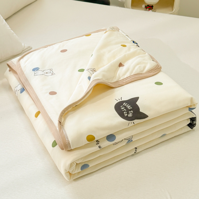 91家纺网 家纺一手货源 找家纺 葡萄家 2024新款A类母婴级大豆纤维牛奶丝针织棉夏凉被 波点猫