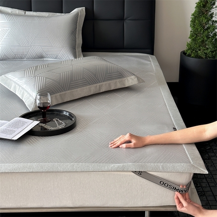 三味舒屋 2025新款轻奢主义抗菌防螨凉感提花冰丝养生席床席款 伊万