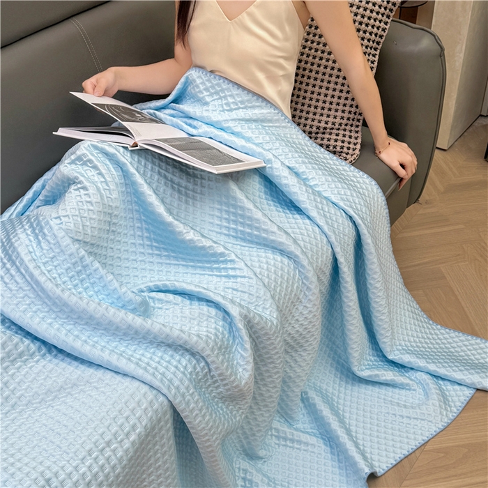 91家纺网 家纺一手货源 找家纺 伊被源 2024新款A类多功能抗菌夏凉被 冰幻兰