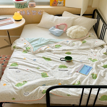 91家纺网 家纺一手货源 找家纺 顾里家纺 2024新款ins韩系华夫格夏凉被夏被空调被 快乐恐龙