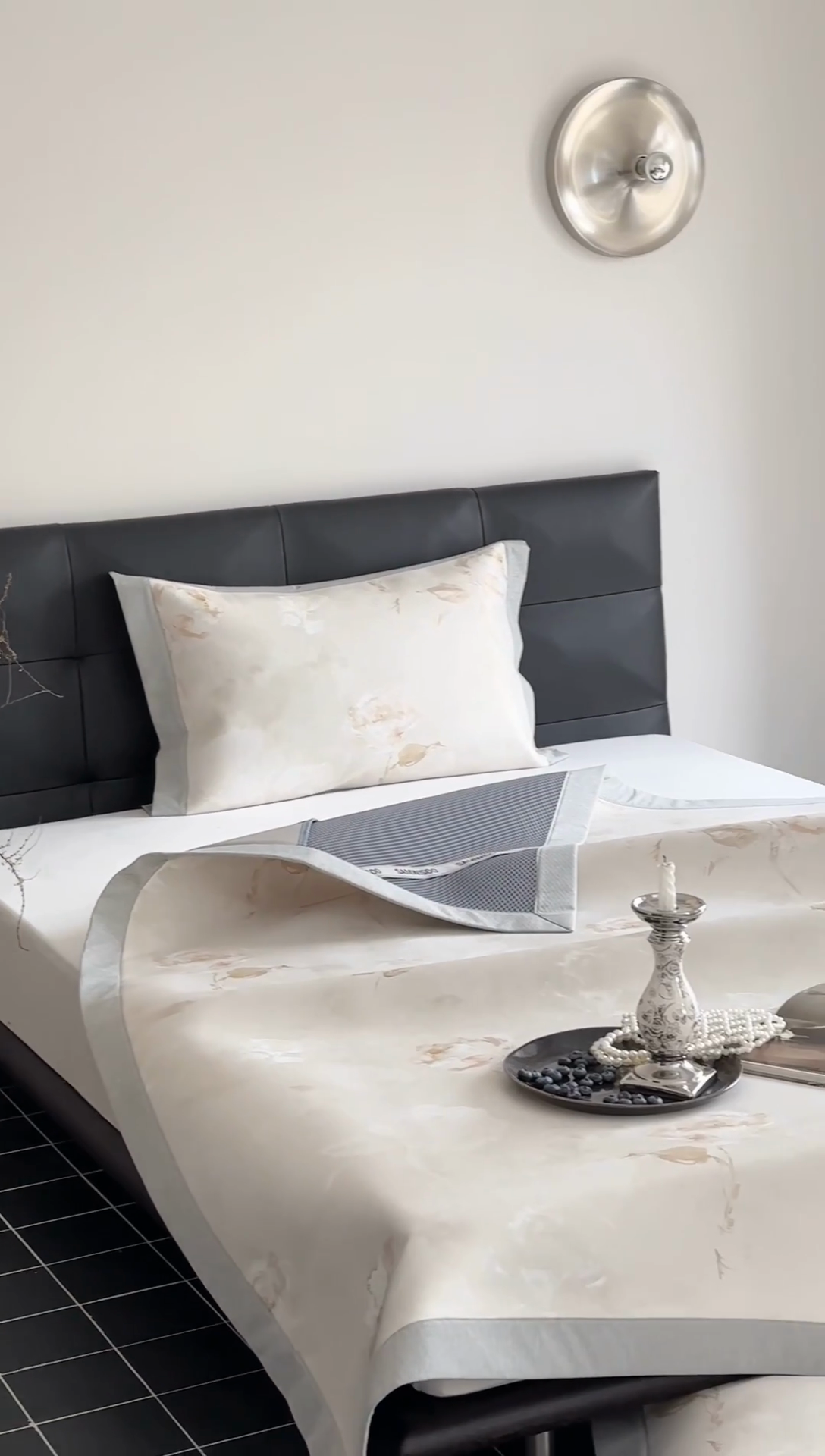 91家纺网 家纺一手货源 找家纺 三味舒屋 2026新款凉感抗菌防螨印花冰丝养生席手绘系列【花卉】床席款 南烟