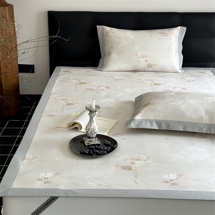 91家纺网 家纺一手货源 找家纺 三味舒屋 2026新款凉感抗菌防螨印花冰丝养生席手绘系列【花卉】床席款 南烟