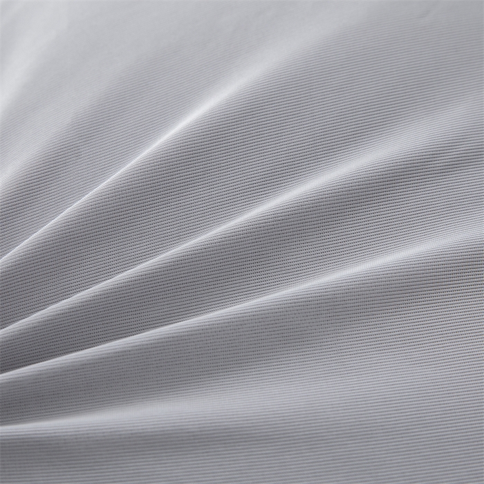 91家纺网 家纺一手货源 找家纺 照世 2024新款凉感丝贴布绣抱枕被 天空灰