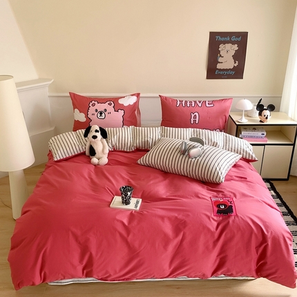 柠馨 2024新款全棉卡通数码印花绣标系列四件套 苹果小熊