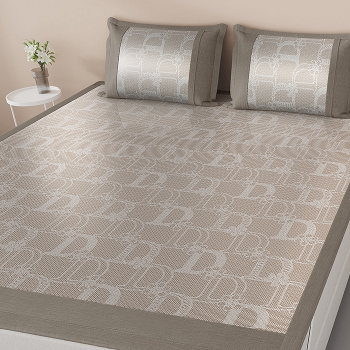 91家纺网 家纺一手货源 找家纺 伊被源 2024新款抗菌水洗绣花冰丝席--迪斯尼 迪斯尼-冰幻咖