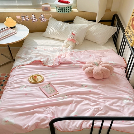 91家纺网 家纺一手货源 找家纺 顾里家纺 2024新款ins韩系华夫格夏凉被夏被空调被 粉兔兔