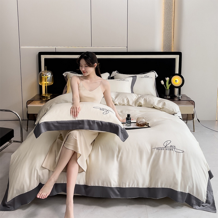 91家纺网 家纺一手货源 找家纺 瑞驰家纺 2024新款60兰精天丝四件套-罗莎琳 奶昔白