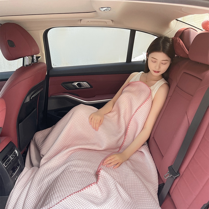 91家纺网 家纺一手货源 找家纺 伊被源 2024新款A类华夫格凉感丝盖毯点点夏被 元气粉