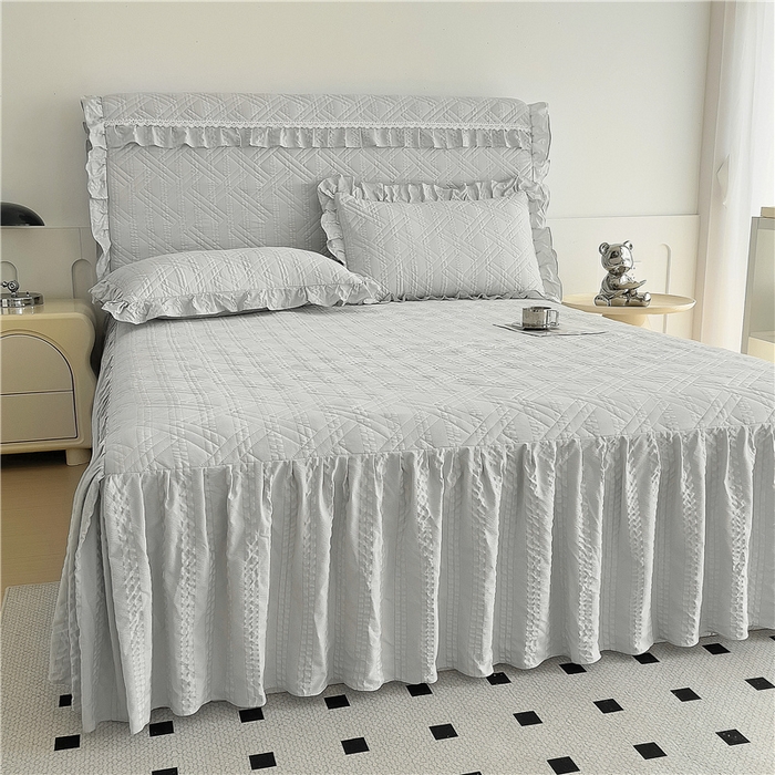 91家纺网 家纺一手货源 找家纺 2024新款亲肤水洗泡泡棉夹棉绗缝床裙款单品及套件 银灰