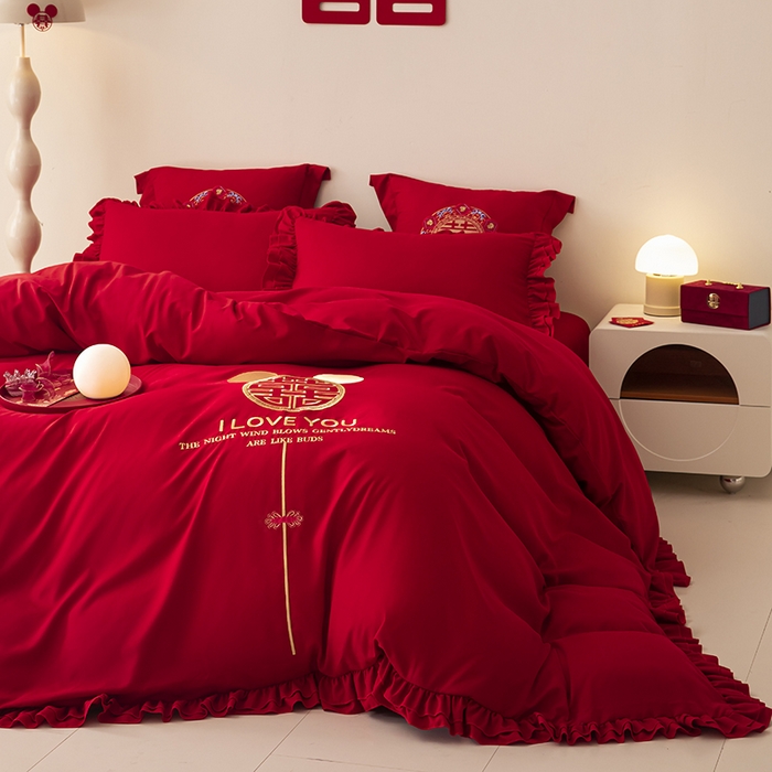 91家纺网 家纺一手货源 找家纺 玉雅家纺 2025新款磨毛时尚花边款床裙婚庆四件套 花边款-爱的故事