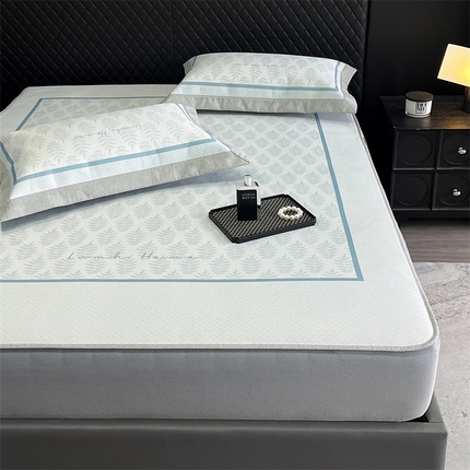 91家纺网 家纺一手货源 找家纺 三味舒屋 2025新款凉感抗菌防螨印花冰丝养生席手绘系列床笠款【简欧】  伊芙琳蓝