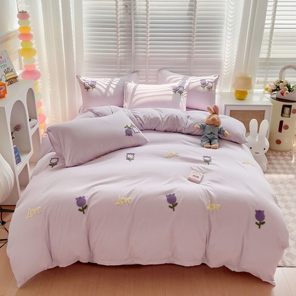 91家纺网 家纺一手货源 找家纺 恋佳居 2025新款时尚亲肤小清新水洗棉毛巾绣四件套 郁金香