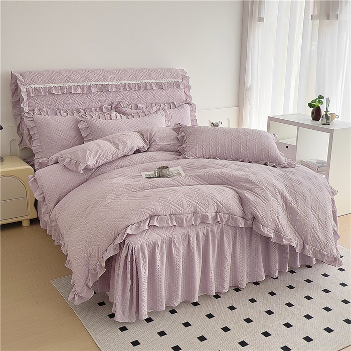 91家纺网 家纺一手货源 找家纺 十个点 2024新款亲肤水洗泡泡棉夹棉绗缝床裙款单品及套件 豆沙