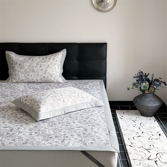 91家纺网 家纺一手货源 找家纺 三味舒屋 2026新款凉感抗菌防螨印花冰丝养生席手绘系列【花卉】床席款 墨语