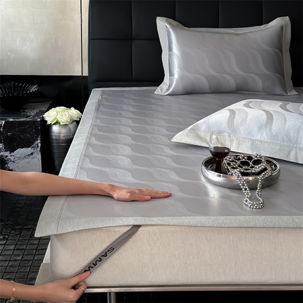 三味舒屋 2025新款轻奢主义抗菌防螨凉感提花冰丝养生席床席款 浮光