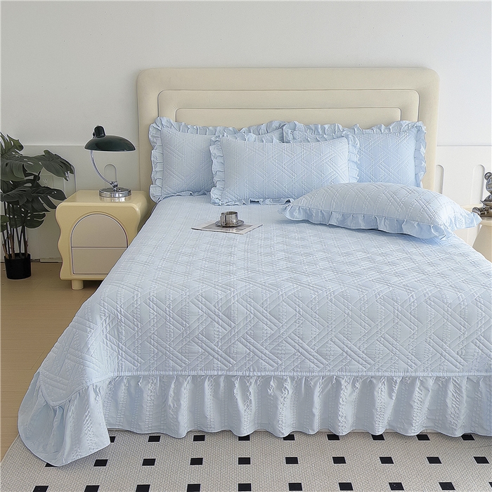 91家纺网 家纺一手货源 找家纺 十个点 2024新款软糯舒适水洗泡泡棉夹棉床盖款单品及套件 天蓝