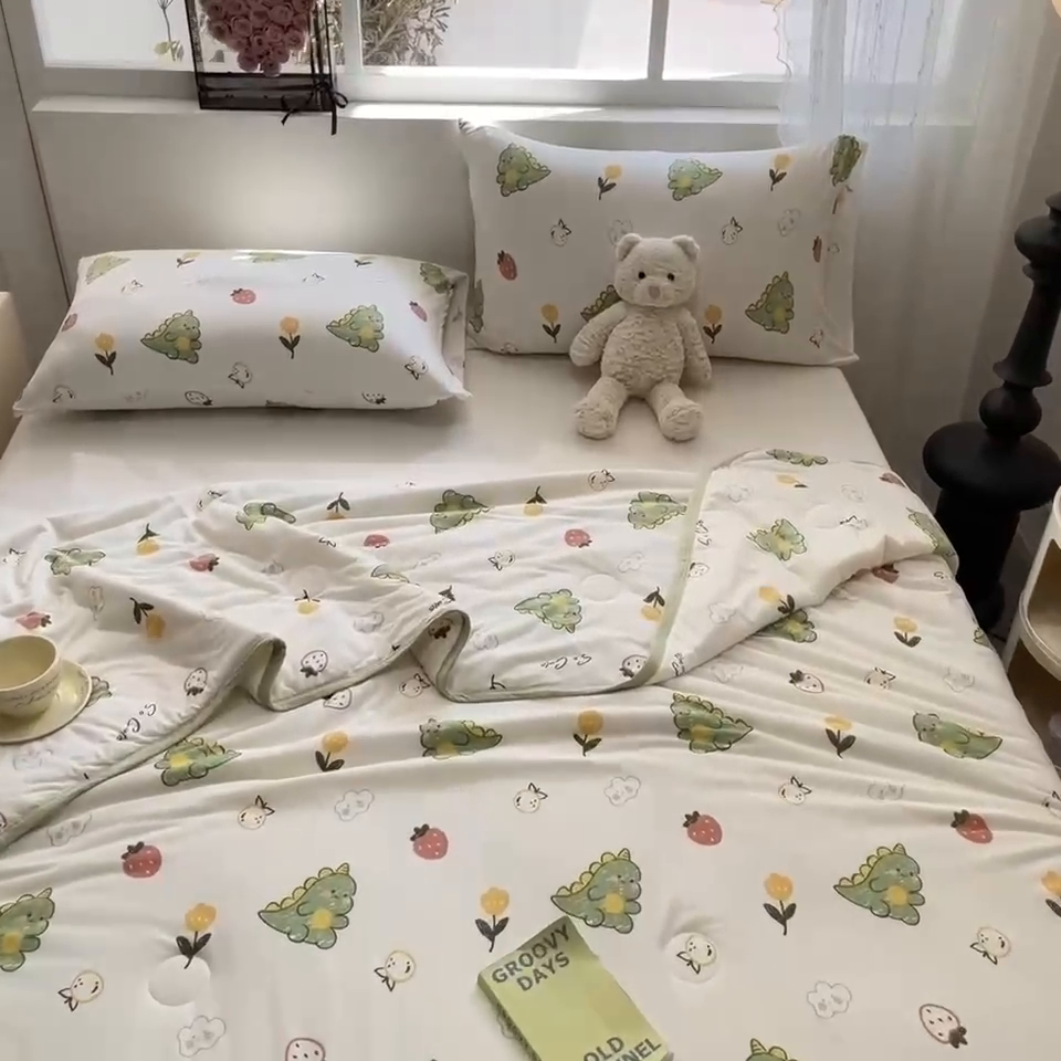 91家纺网 家纺一手货源 找家纺 葡萄家 2024新款A类母婴级大豆纤维牛奶丝针织棉夏凉被 小福龙