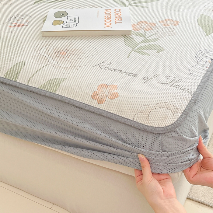 91家纺网 家纺一手货源 找家纺 沐慕 2024新款小清新印花冰藤床笠系列 床笠-森系小兔