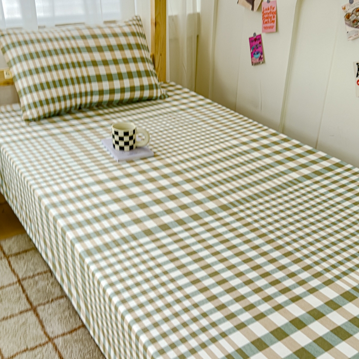 91家纺网 家纺一手货源 找家纺 金丝鸟 2024新款学生款A类全棉老粗布床单 绿小格